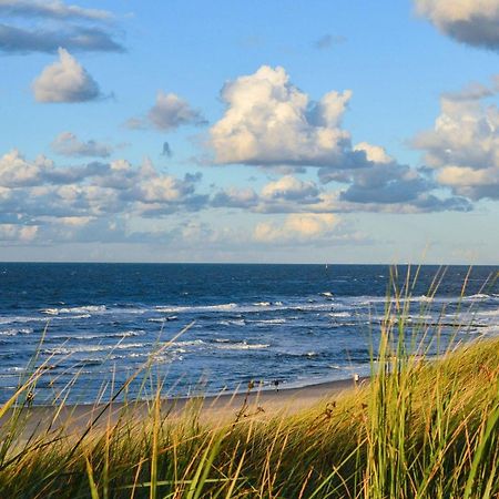 Wg Bernstein - Reetdachhaus - Ruhe Und Seeblick Sellin  Exteriér fotografie